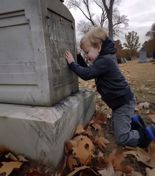 Boy Goes to Visit Twin Brothers Grave, Doesnt Return Home Even at 11 p,m