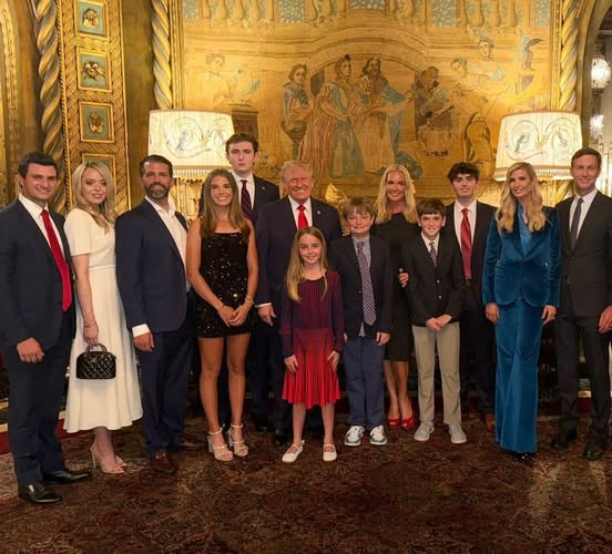 Worrying Melania Trump Detail From Photo Of “Whole” Trump Family On Election Night Has Everyone Talking